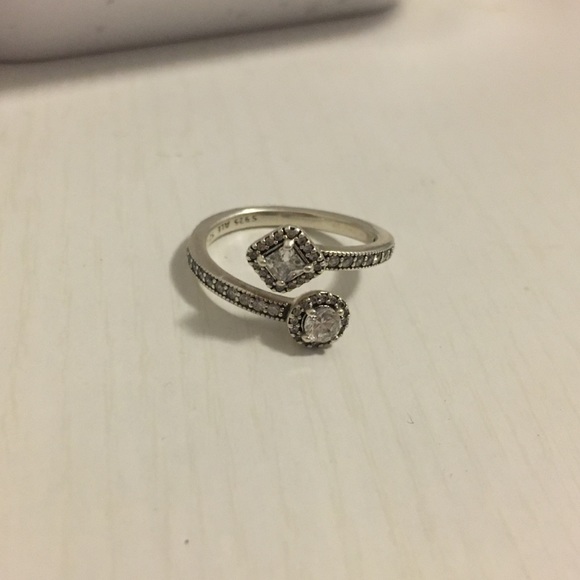 Abstract elegance ring PANDORA - Picture 1 of 4